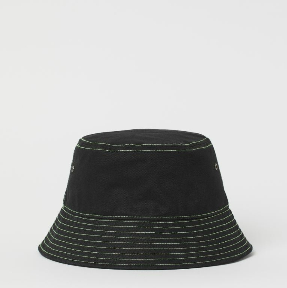 Justine Skye X H&M bucket hat